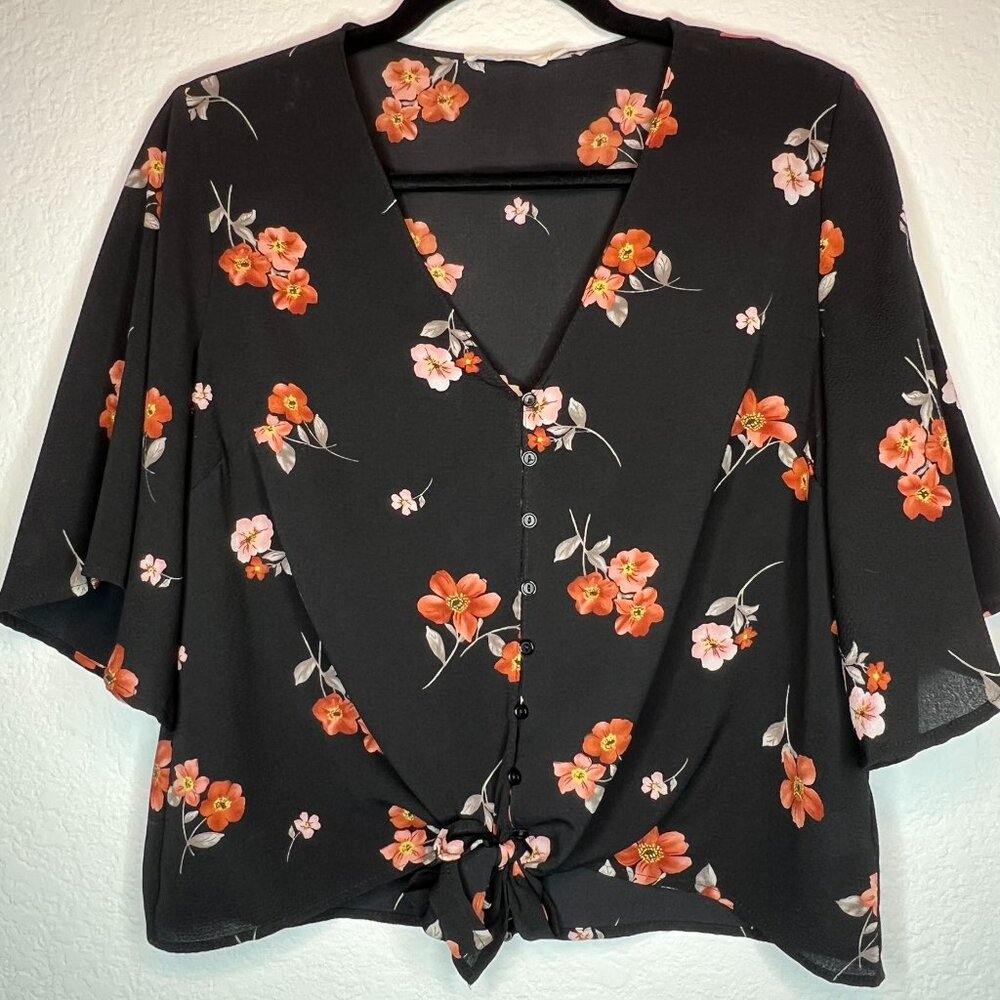 Floral Krisantha Tie Front Blouse